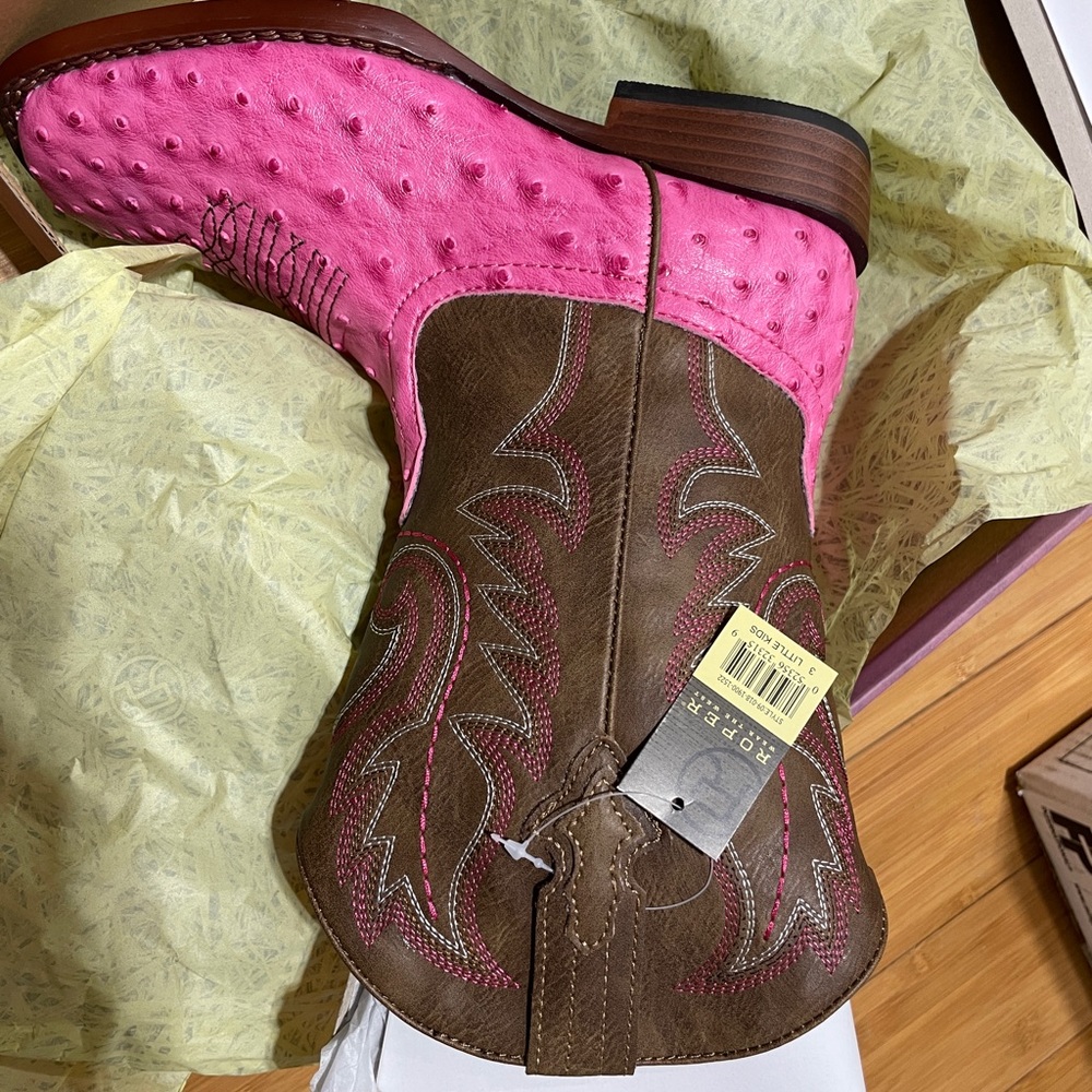 Cowboy boot for girl